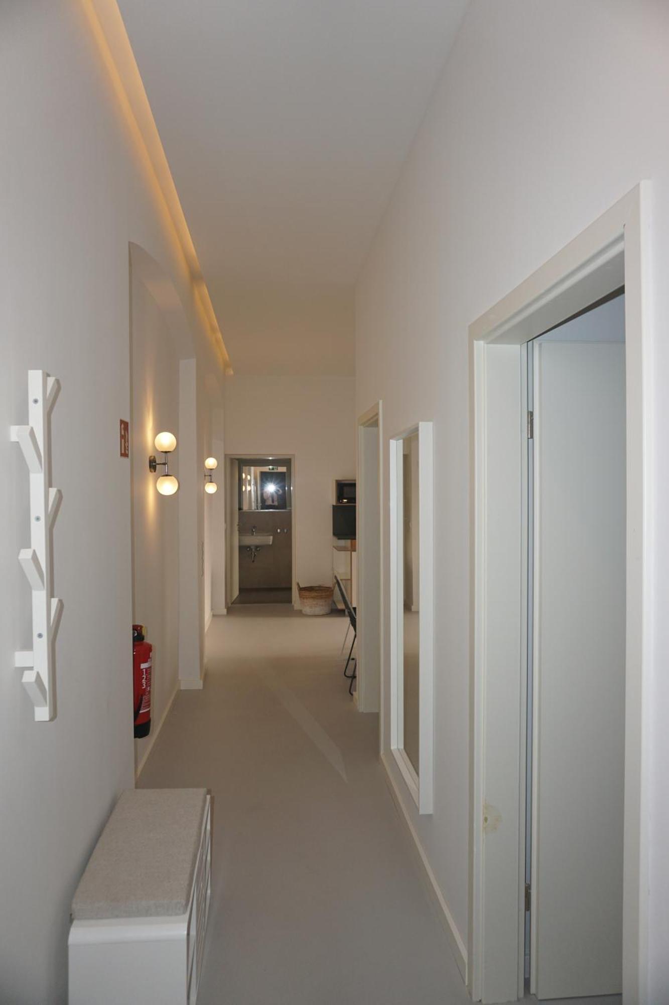 Madflats Hotel-Apartments S-Bahn Friedenau Берлин Екстериор снимка